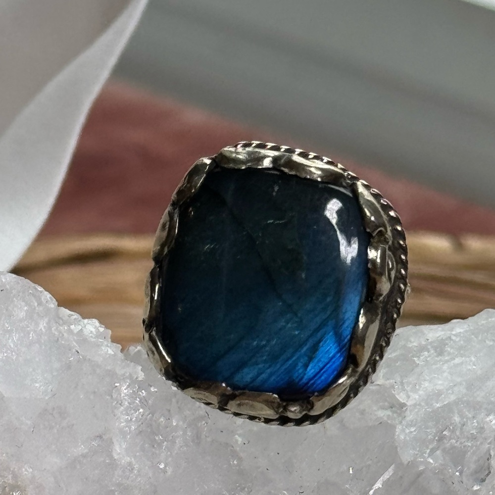 Labradorite adjustable ring or scarf slide. Handcarved. Cowgirl
Core style